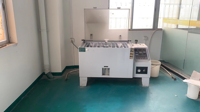 Salt spray test equipment